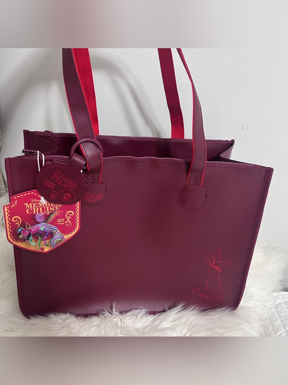 Disney Vacation Club 2025 Member Cruise Coco Dante Purse Tote Bag